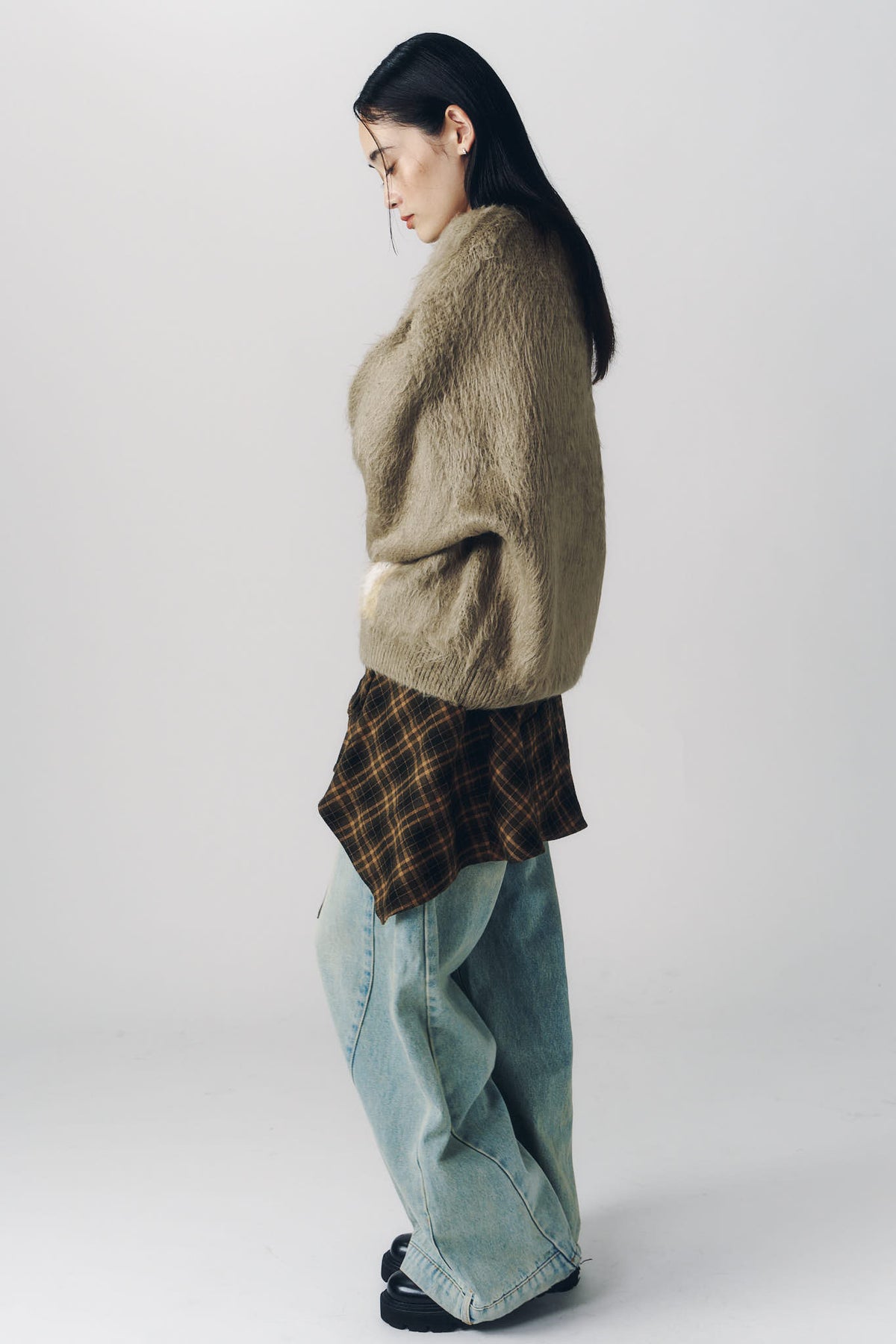 dalmatian shaggy knit(unisex)/beige