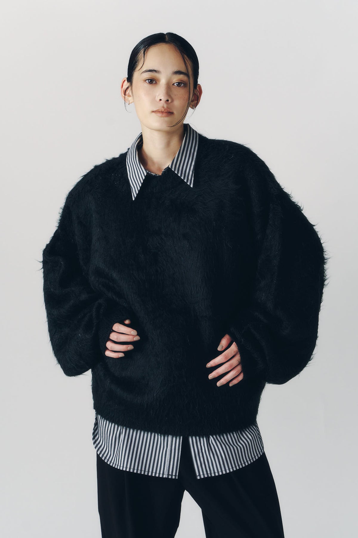 2way shaggy flower knit(unisex)/black