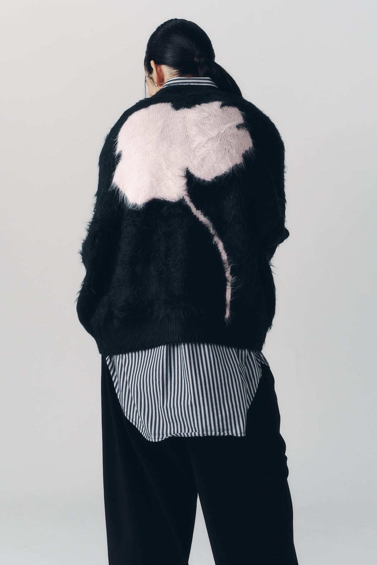 2way shaggy flower knit(unisex)/black