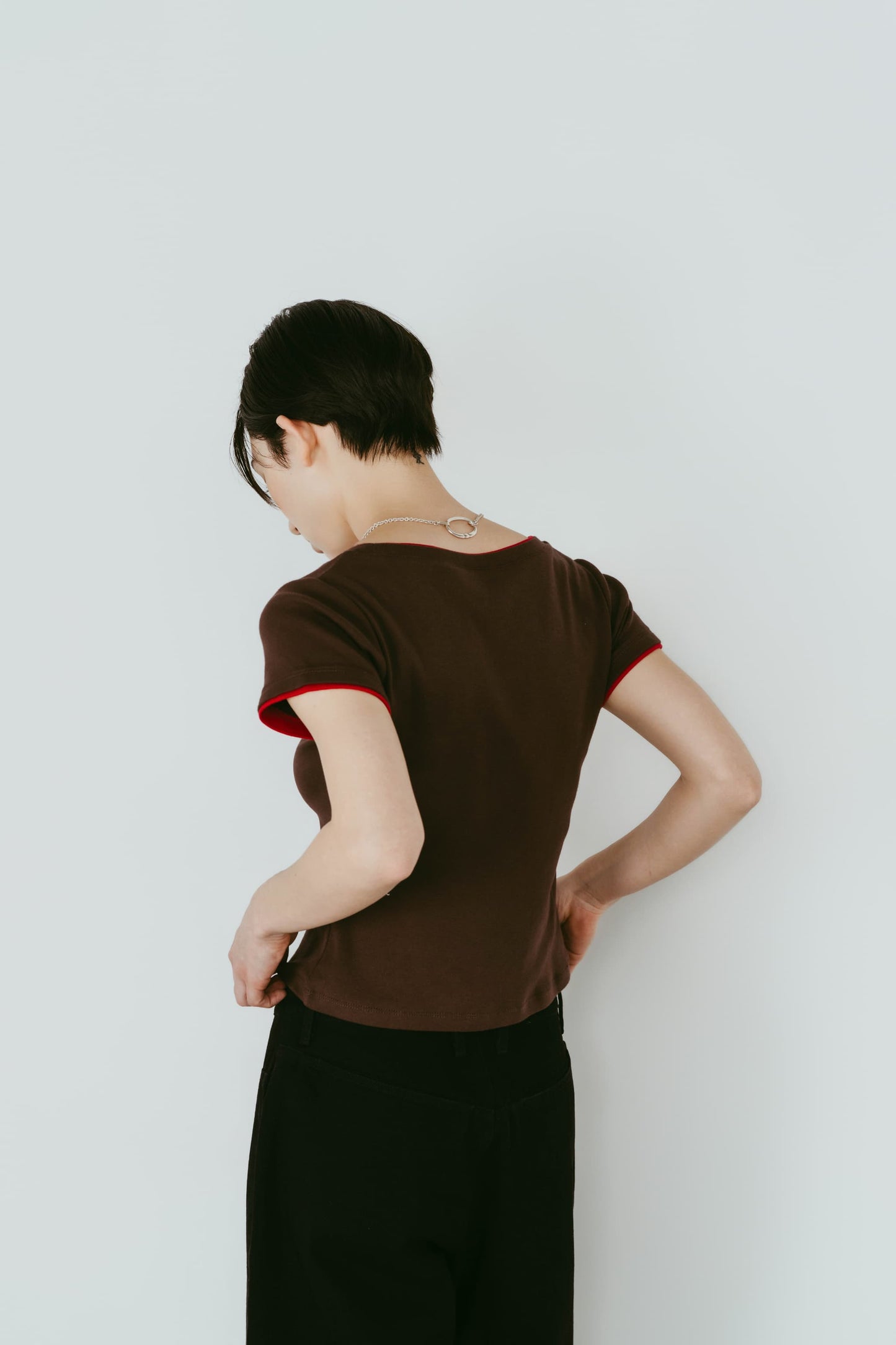 layered crewneck tee/4color
