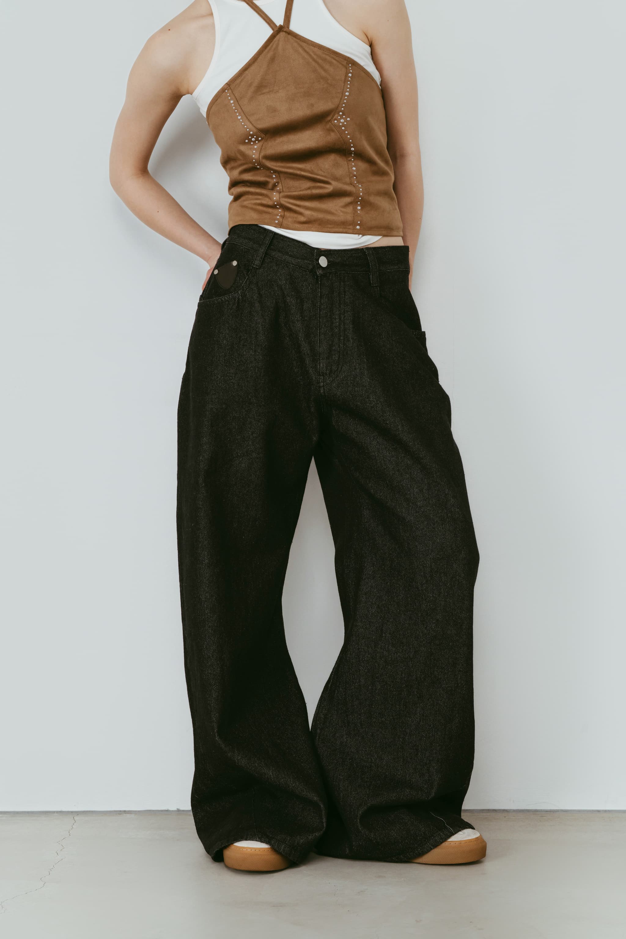 wide bell-bottom denim pants/black | KNUTH MARF