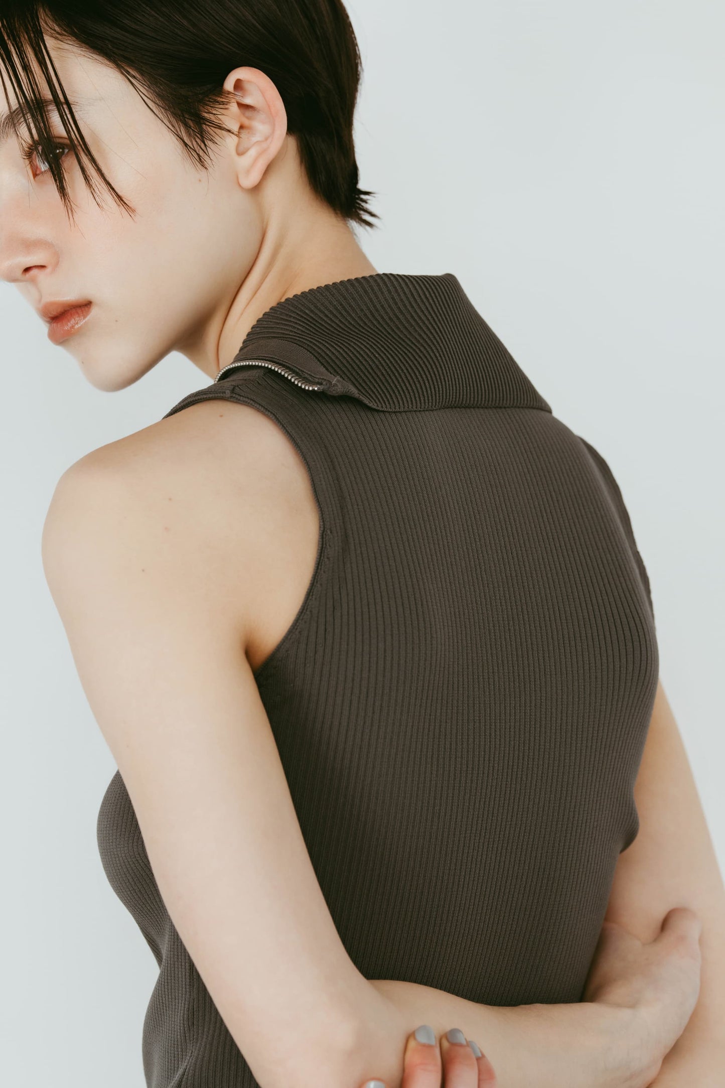 half-zip knit tank/gray