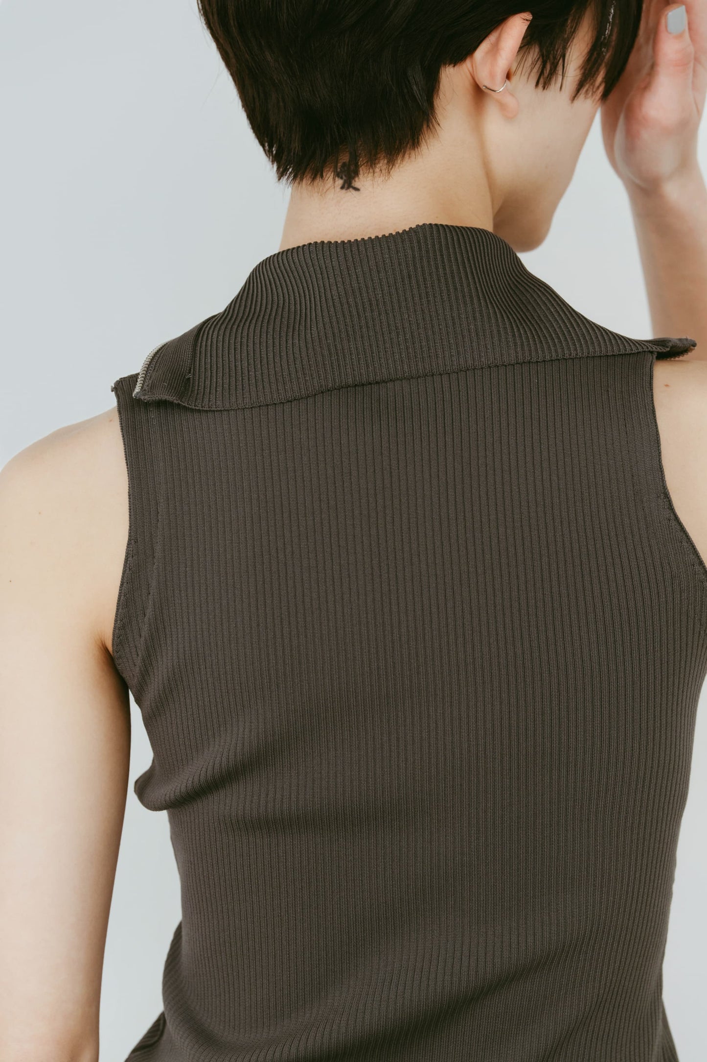 half-zip knit tank/gray