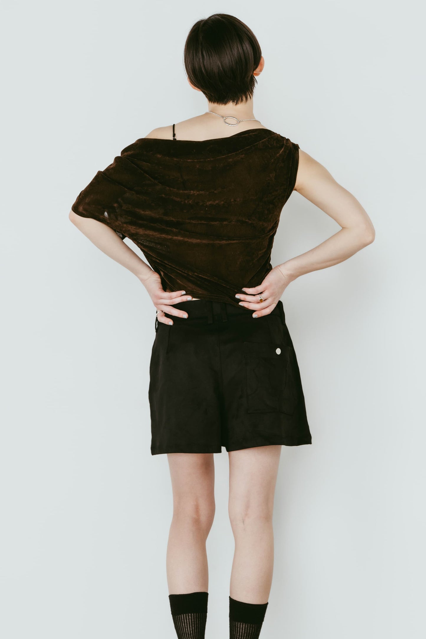 layered suede skort/black