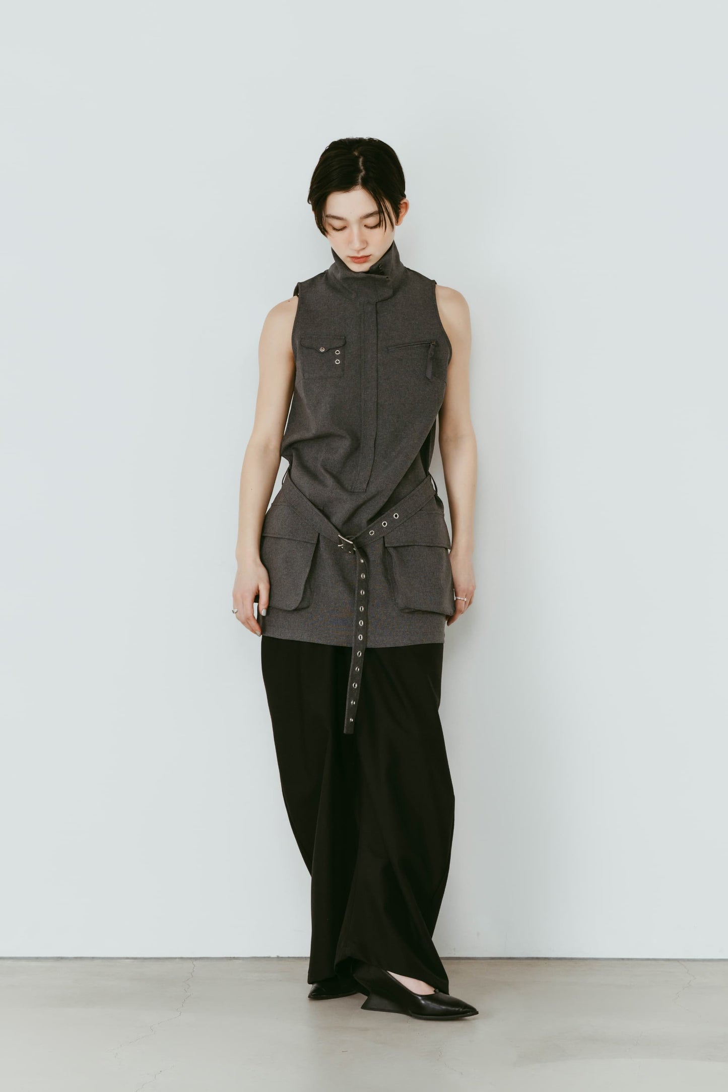 stand neck mini dress/gray