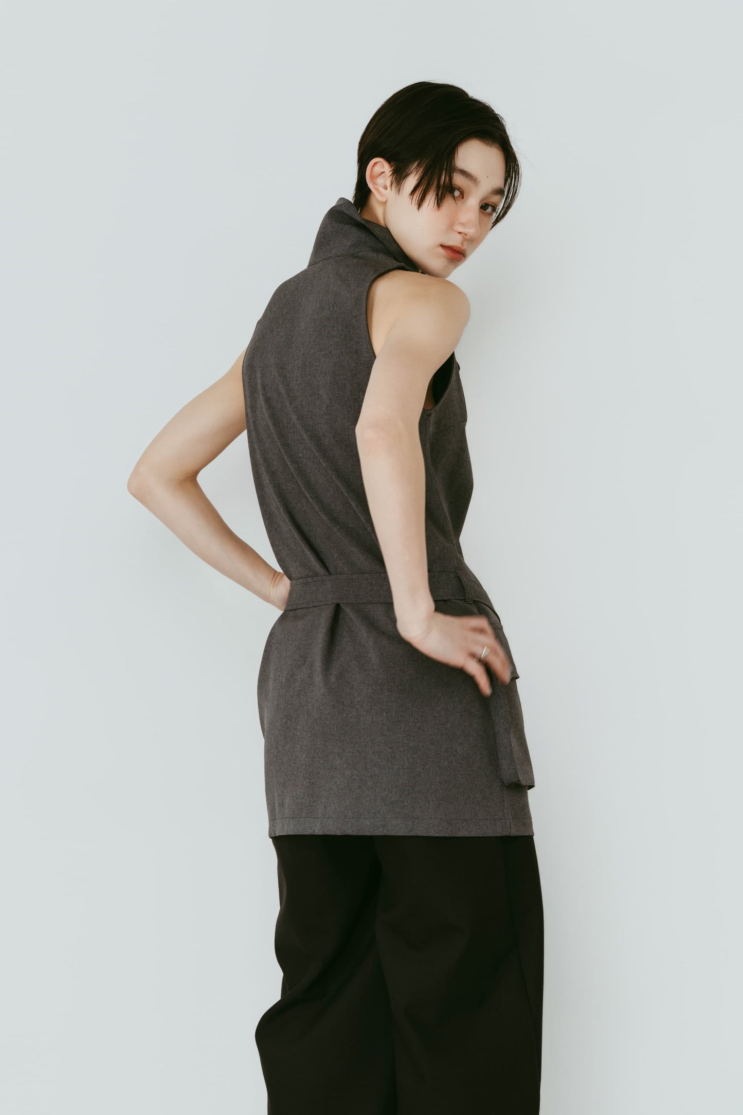 stand neck mini dress/gray