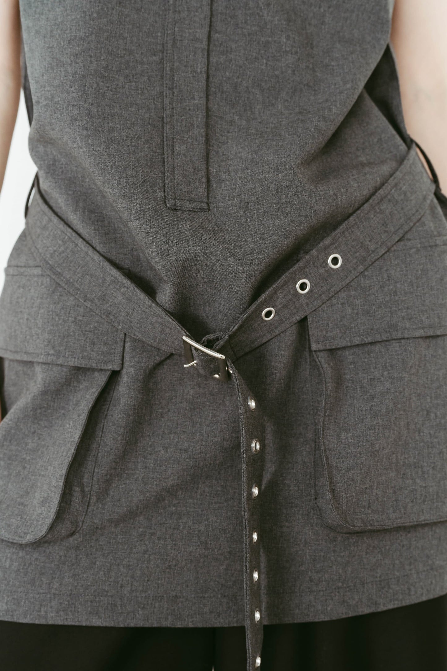 stand neck mini dress/gray