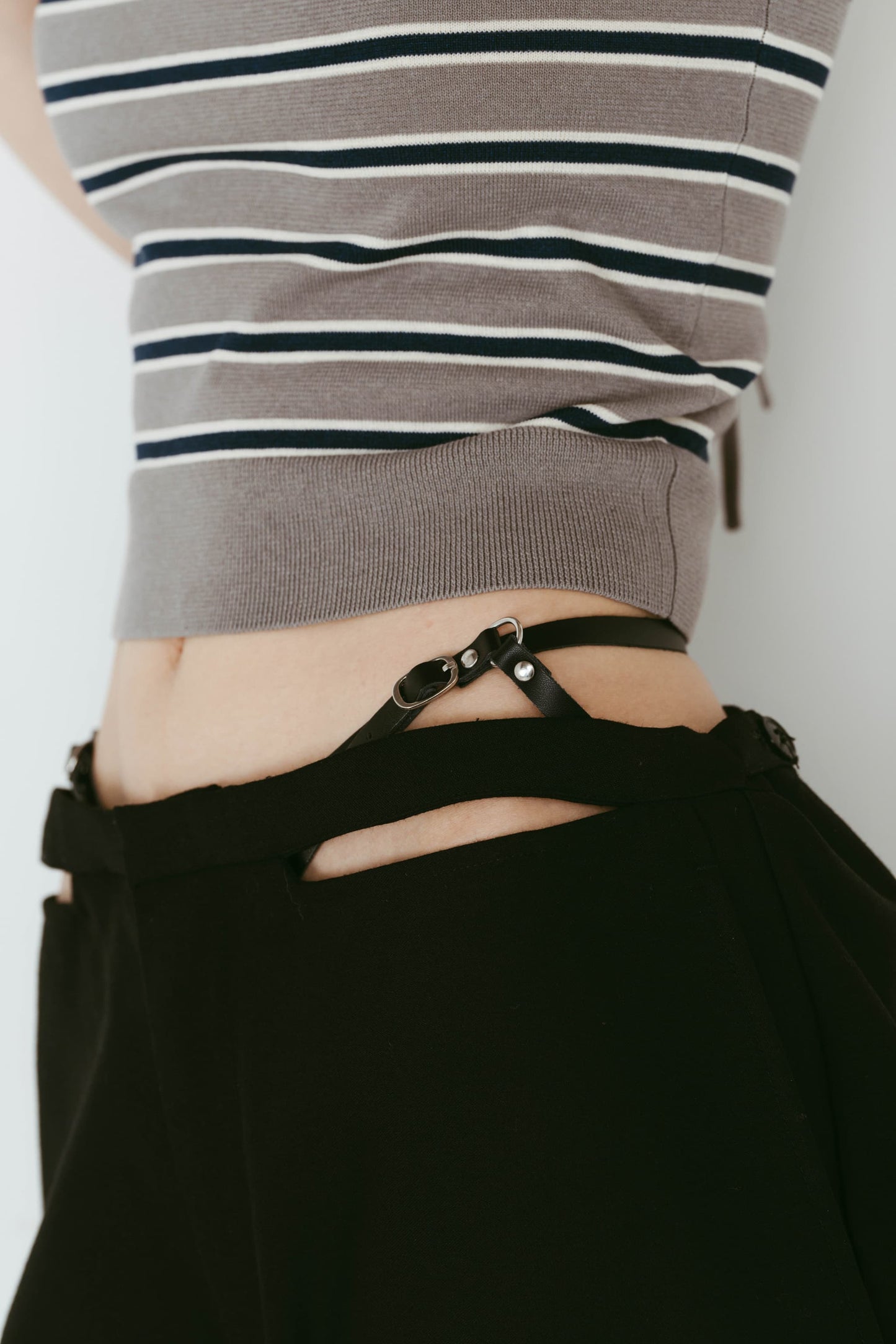 spaghetti pants/black