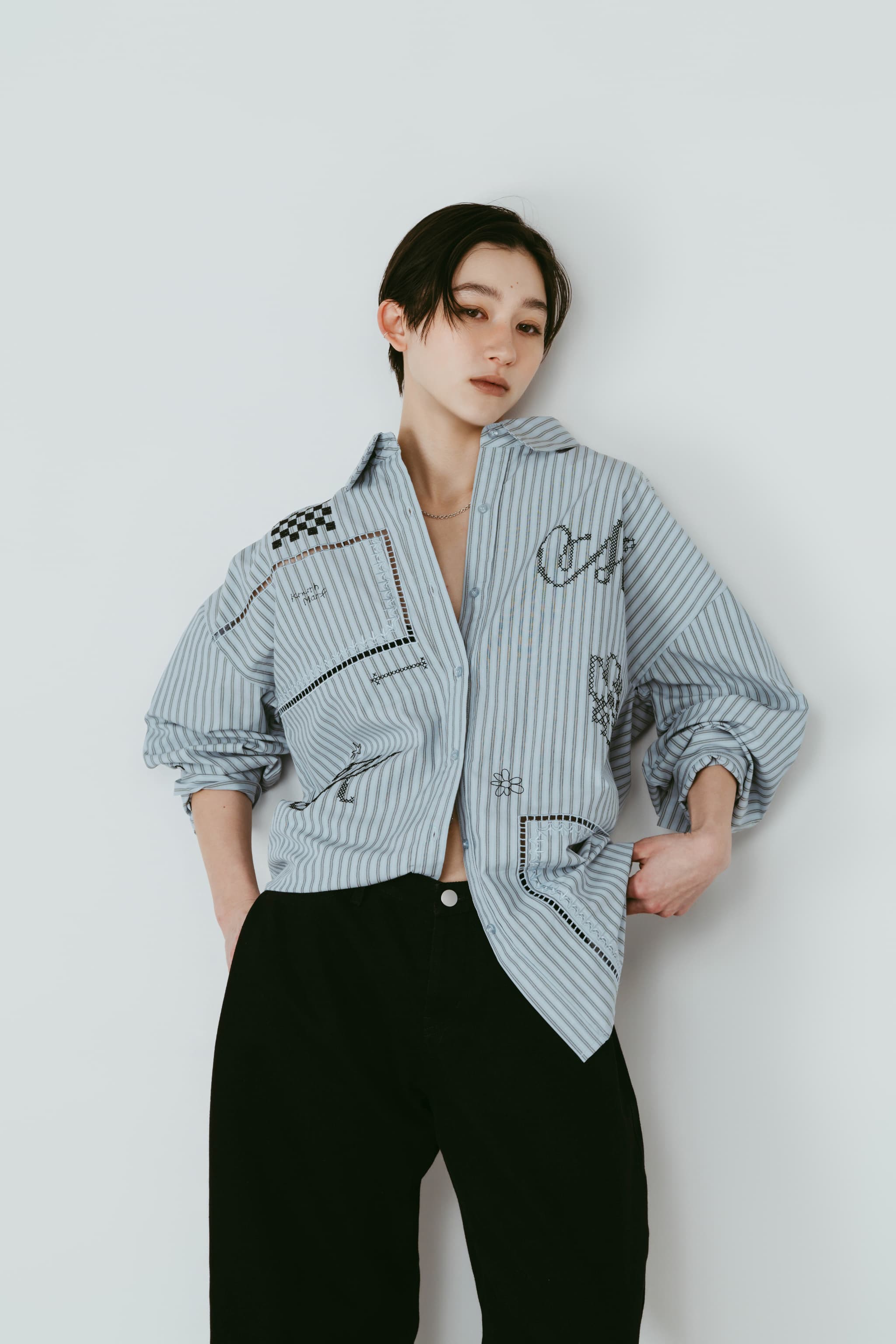 embroidered shirt(unisex)/stripe