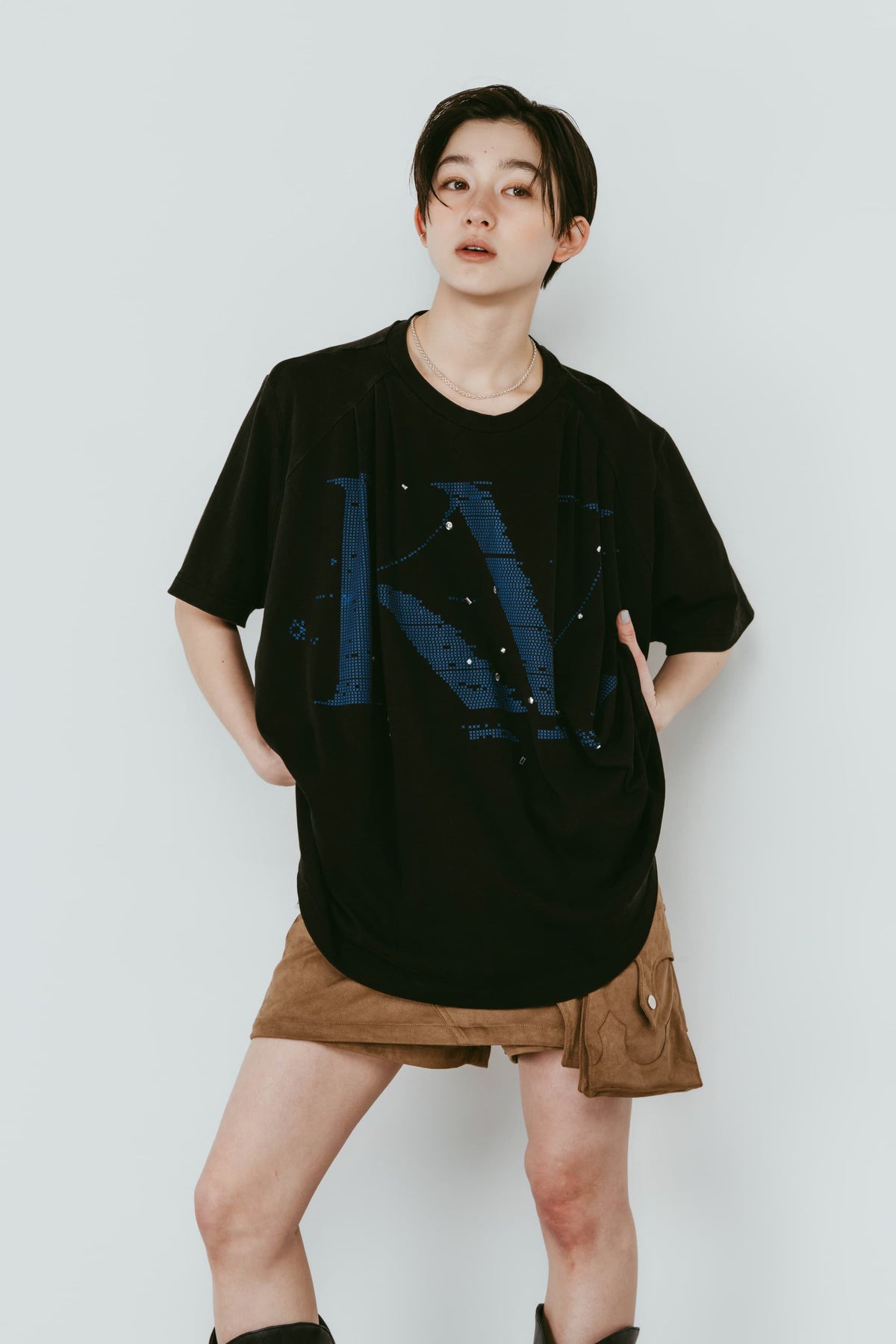 tuck detail oversized tee(unisex)/black