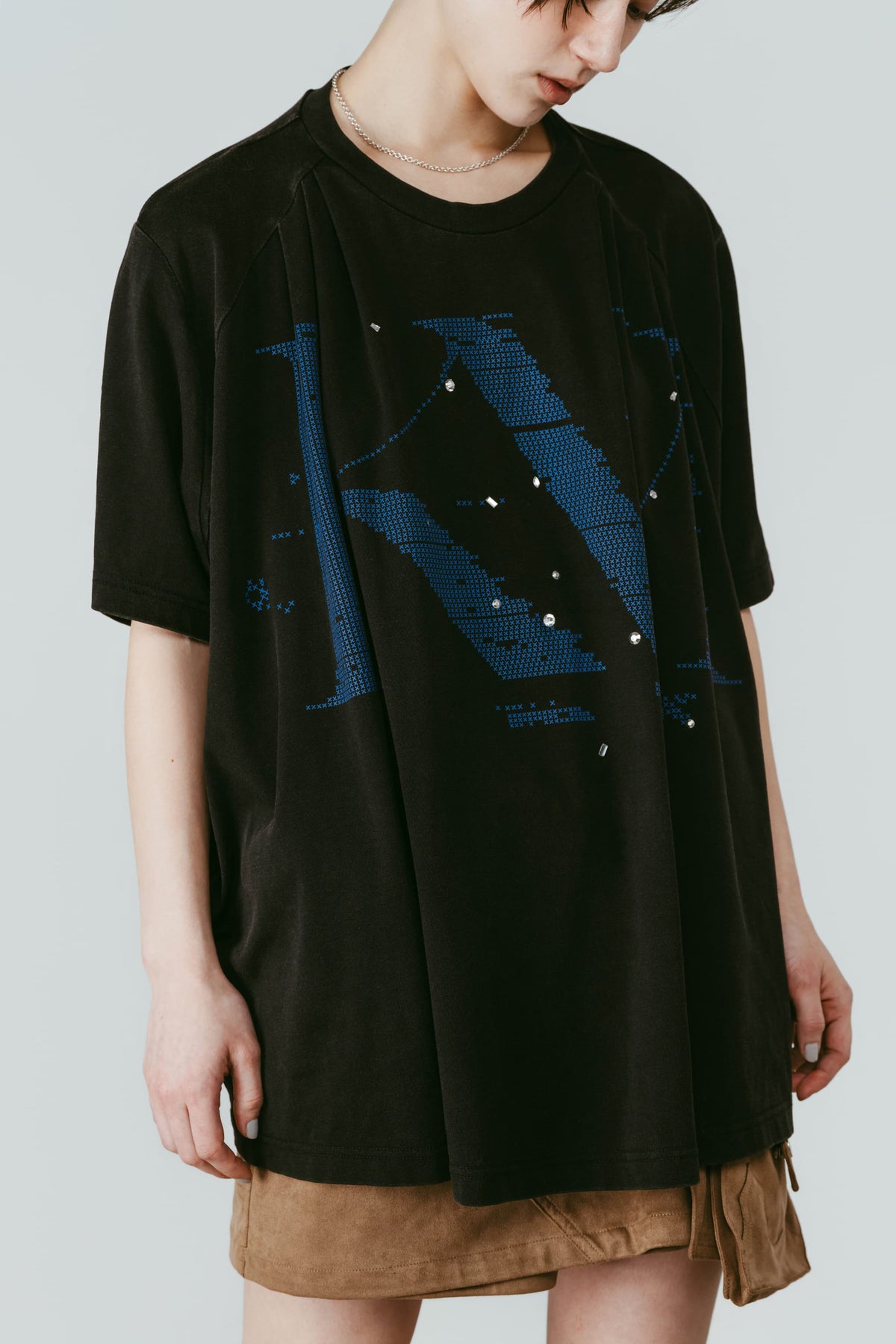 tuck detail oversized tee(unisex)/black