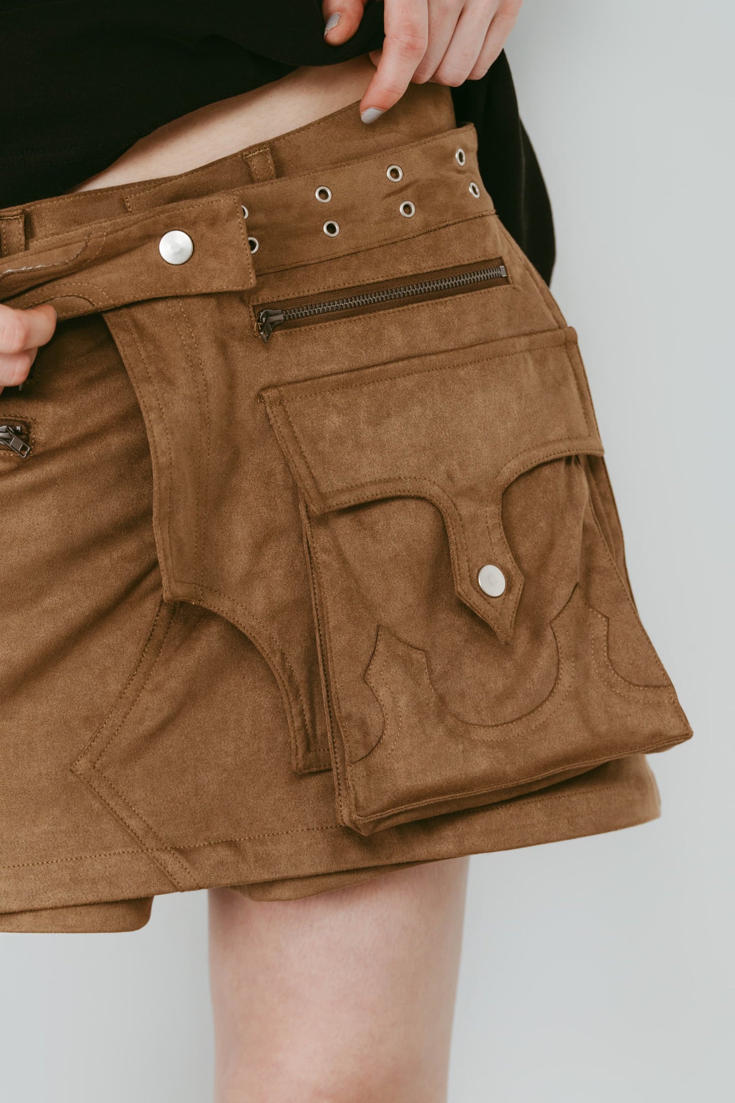 layered suede skort/brown