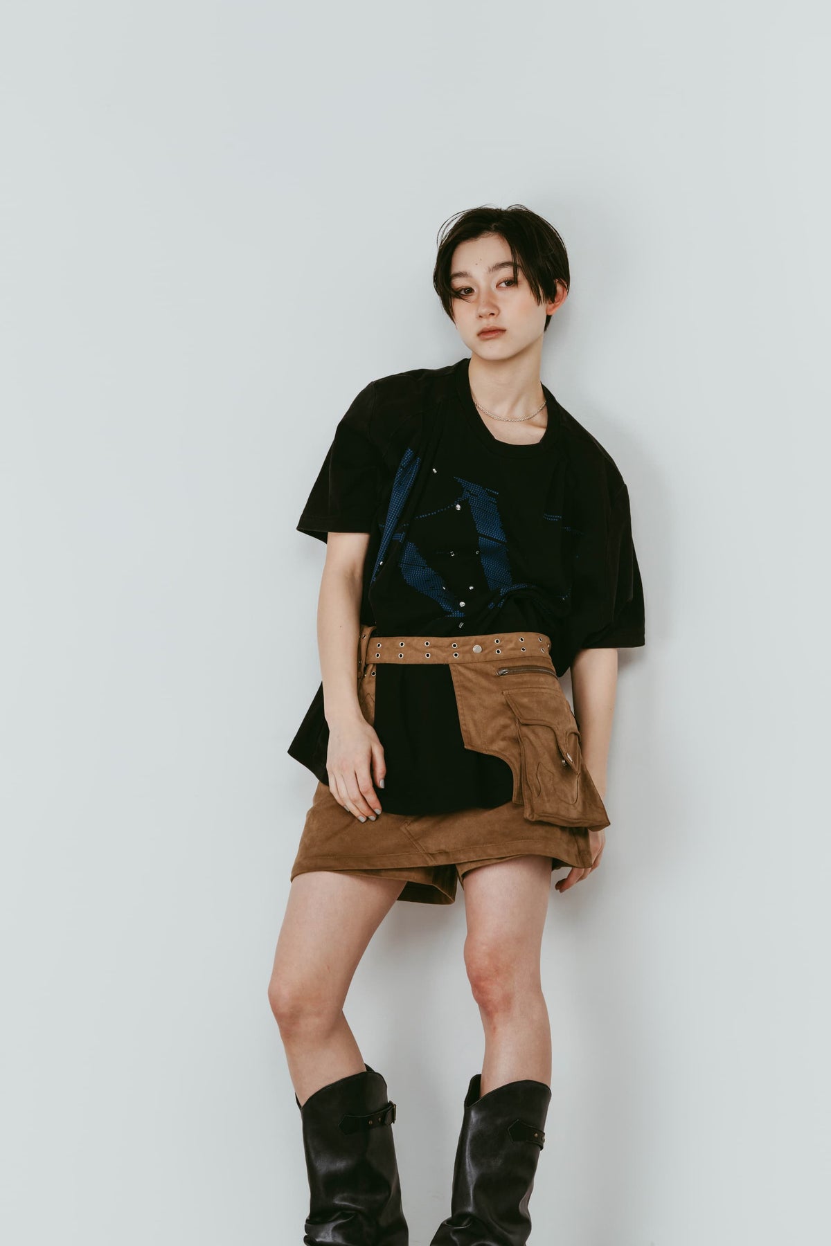 tuck detail oversized tee(unisex)/black