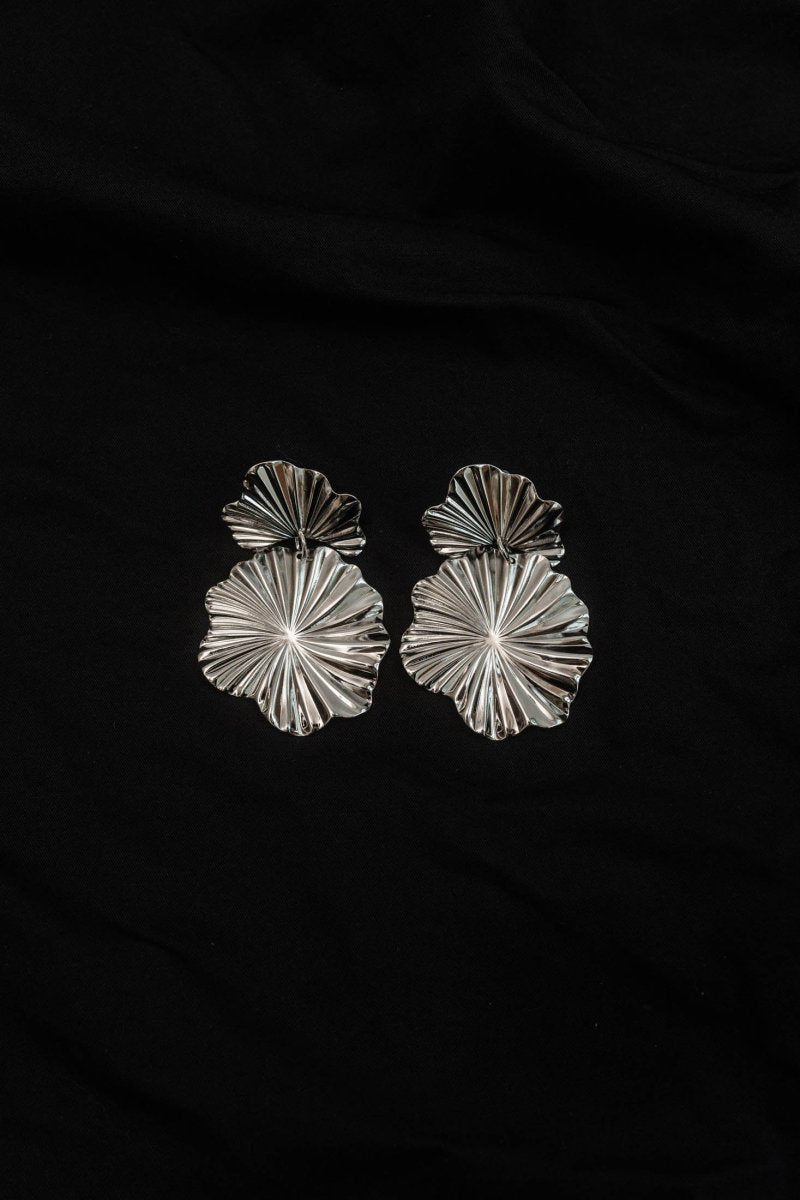 large flower earrings - KNUTH MARF