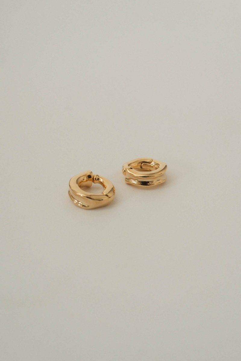 mini hoop earring/2color - KNUTH MARF