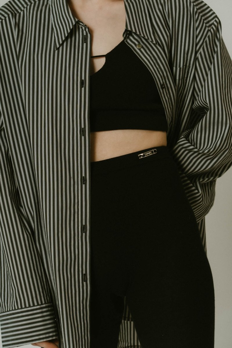  - On sale April 25th 21:00 - metal biker shorts/black - KNUTH MARF