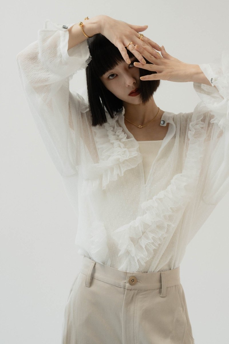 tulle design blouse/white
