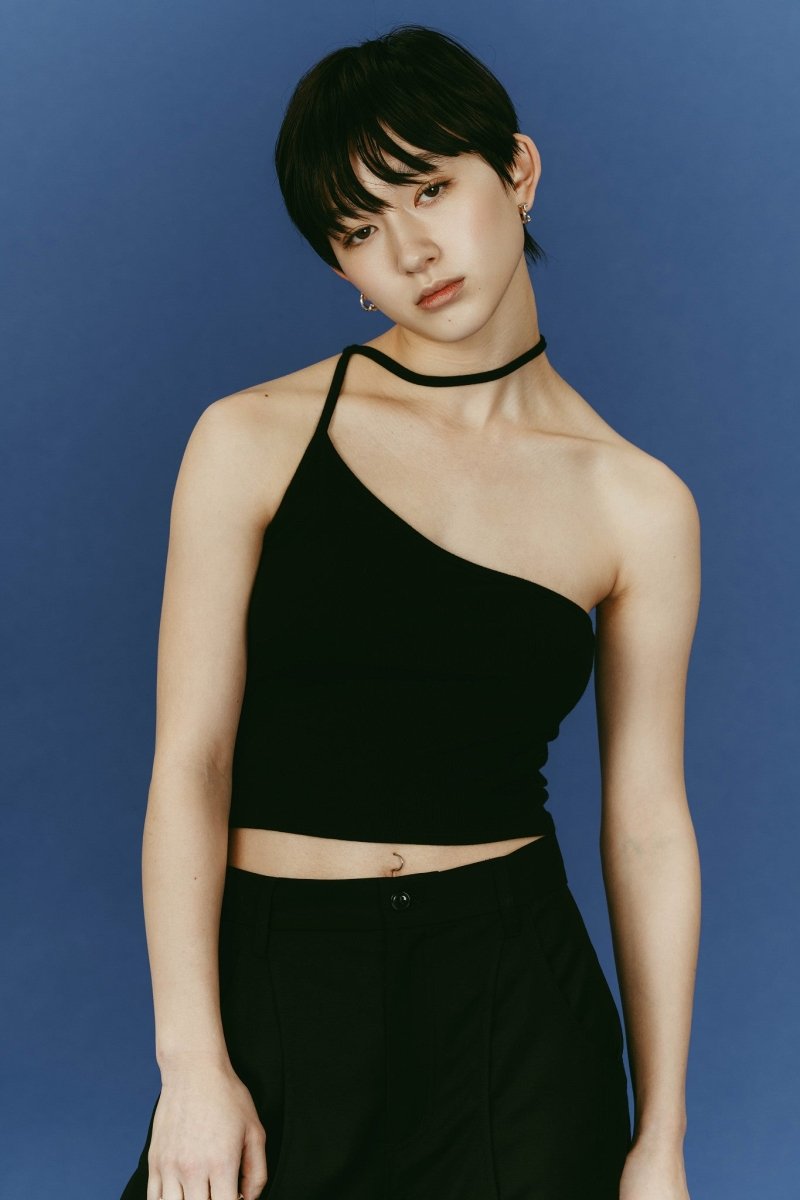 unique feminine blouse/black - KNUTH MARF