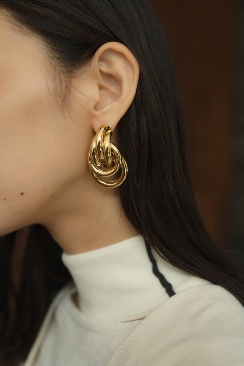 volume metal earring/pierced earrings - KNUTH MARF