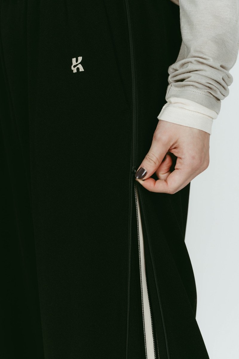zip - up track pants(unisex)/black - KNUTH MARF