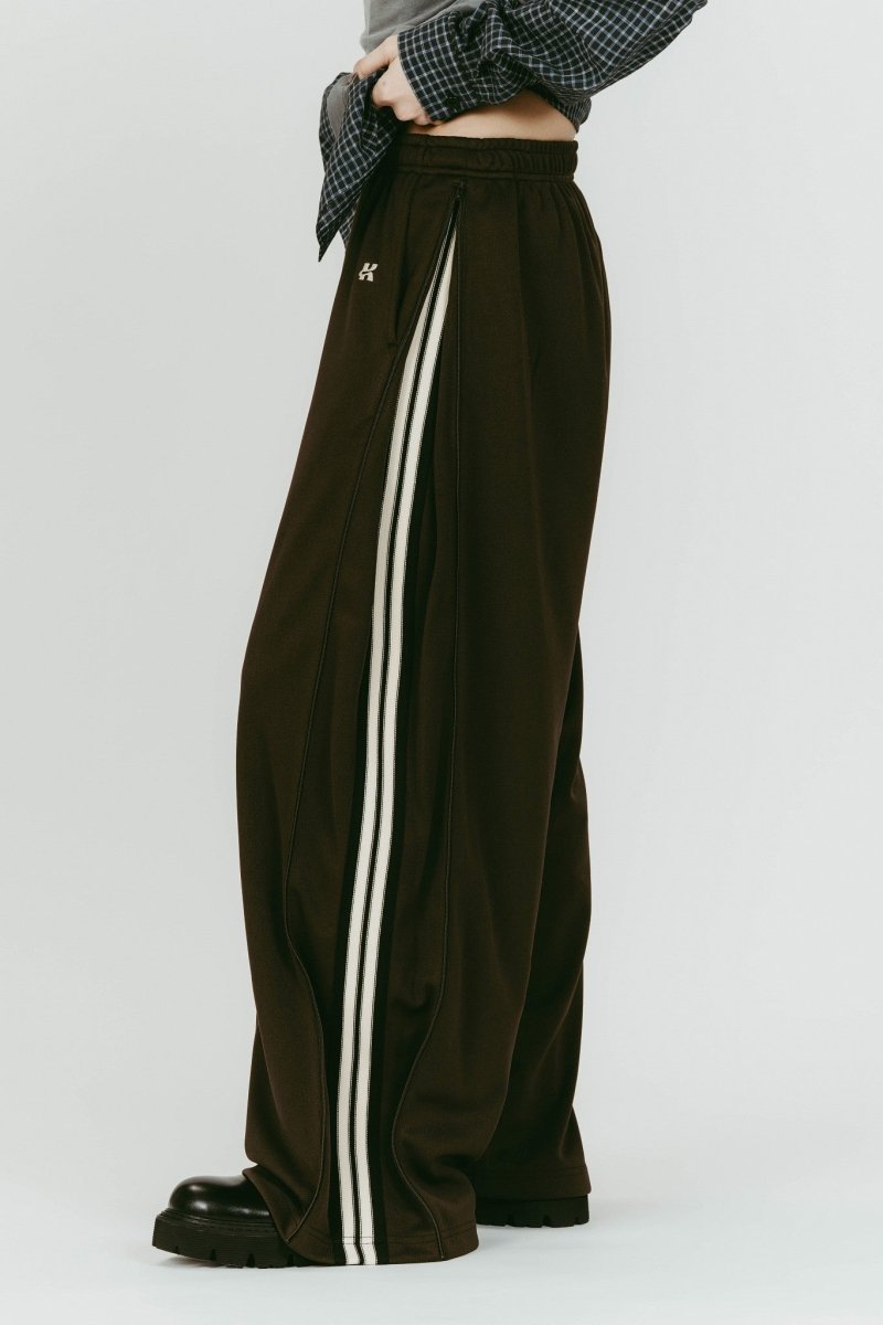 zip - up track pants(unisex)/brown - KNUTH MARF