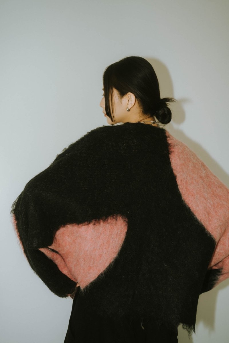 Y2K Black Pink Cropped Knit Sweater