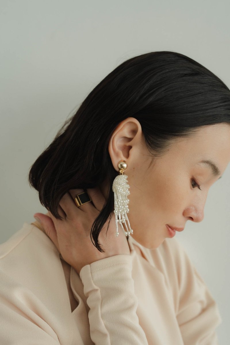 beads earring/white - KNUTH MARF