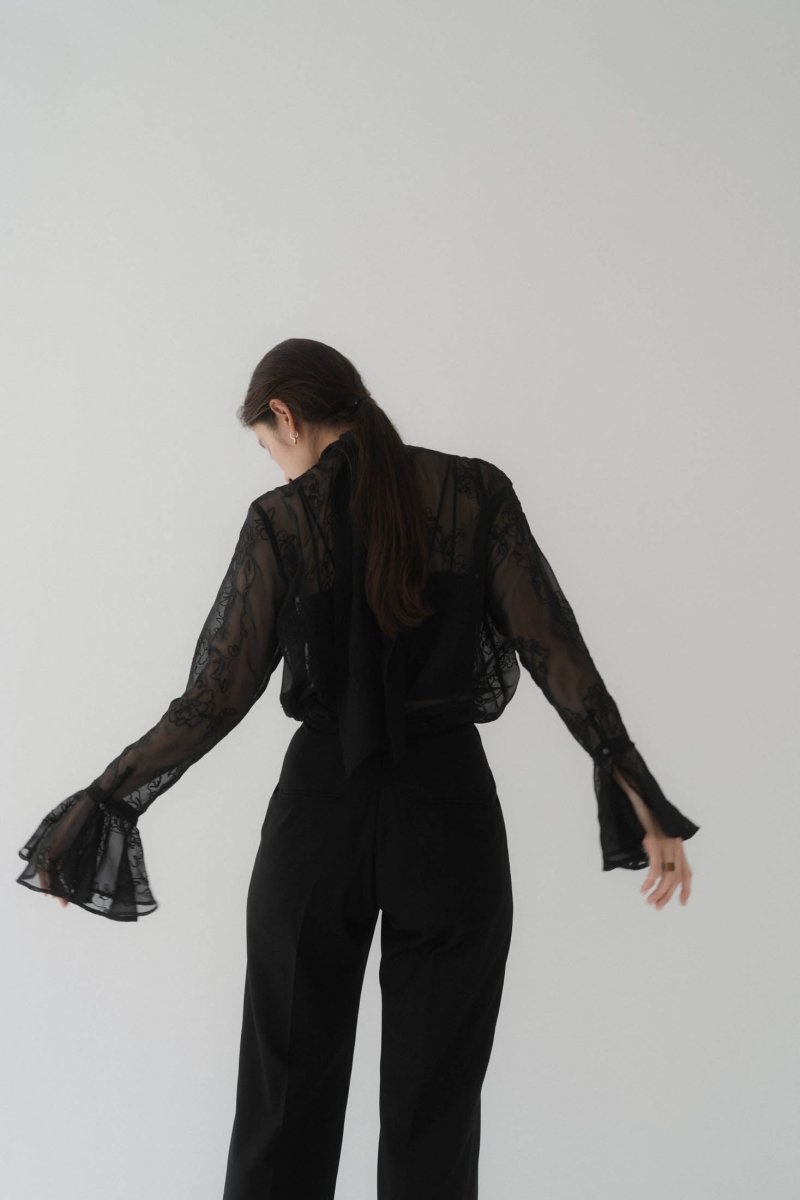 embroidery sheer blouse/black | KNUTH MARF