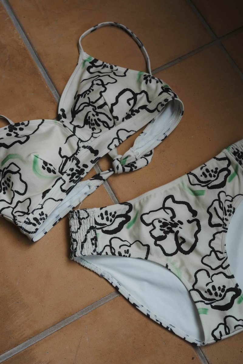 flower paint swimwear(bikini)/2color - KNUTH MARF
