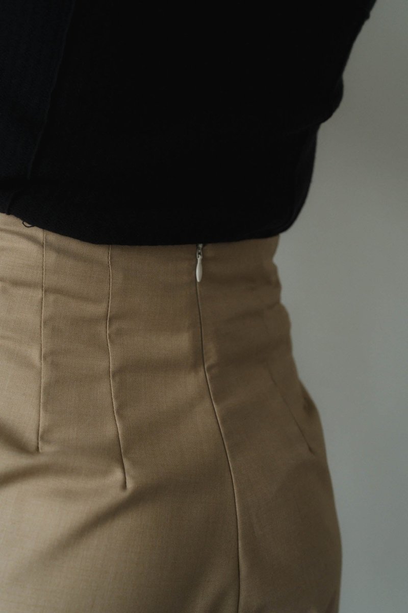 high waist front skort/beige - KNUTH MARF