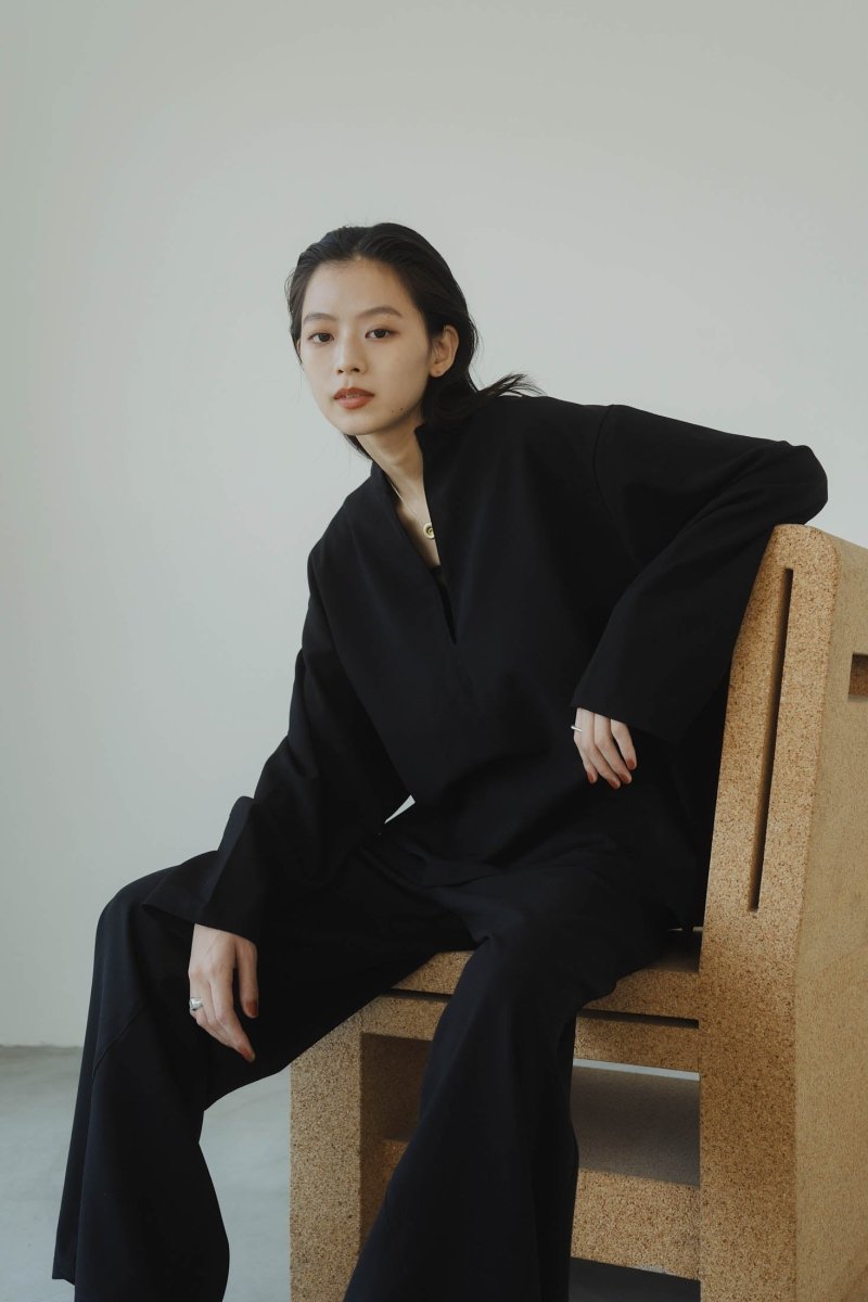 label keyneck tops(unisex)/black | KNUTH MARF