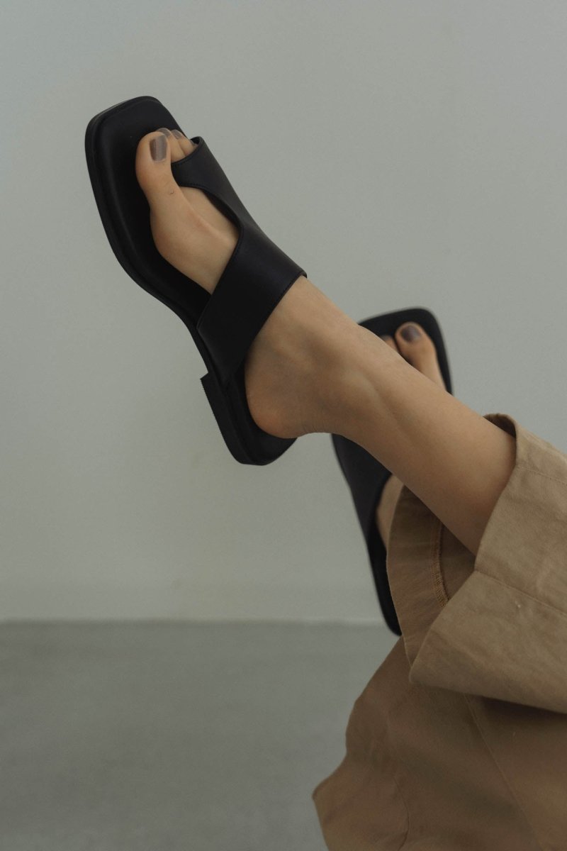 Marf Square square unique sandal(black)/3size | KNUTH MARF