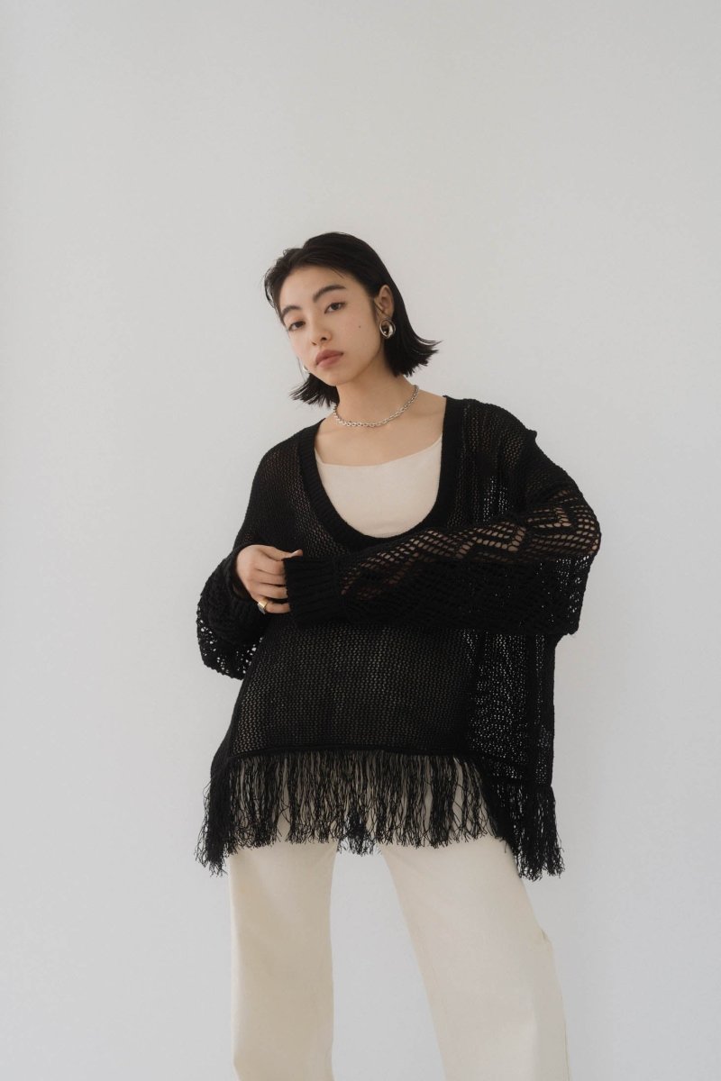 Uneck fringe mesh knit/ black