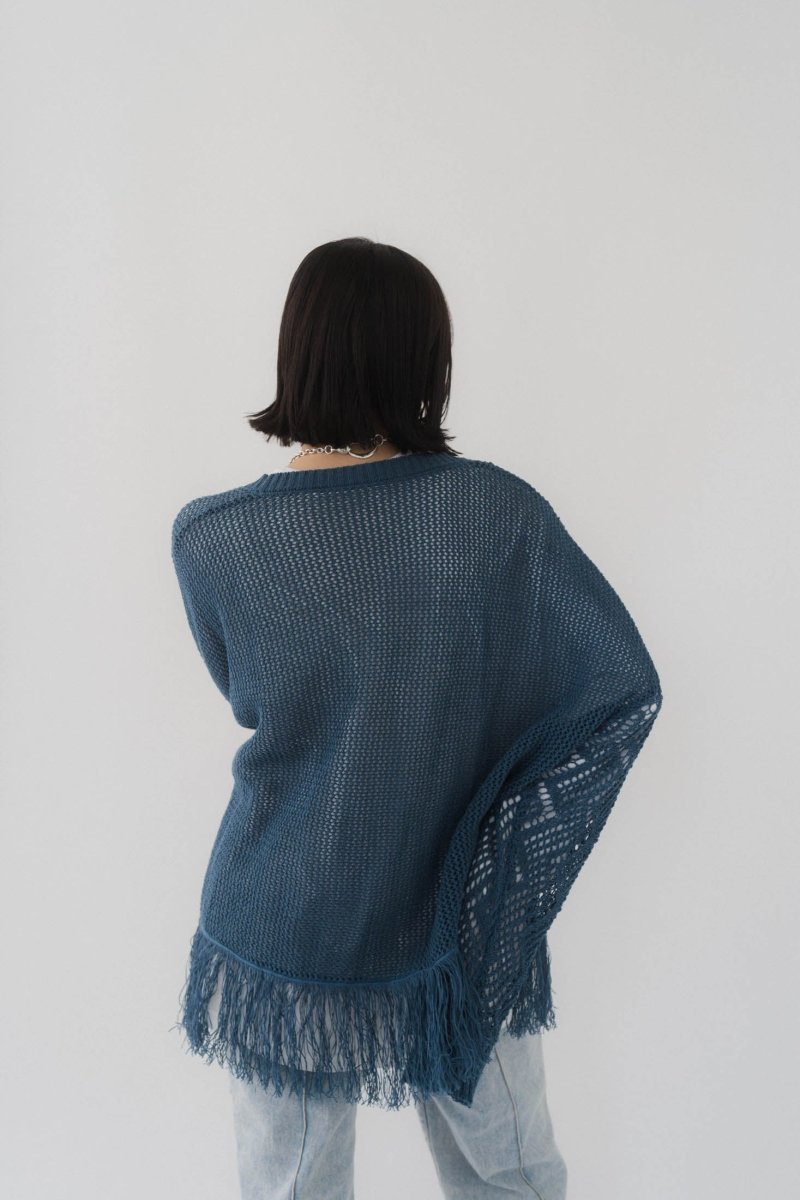 Uneck fringe mesh knit/ blue