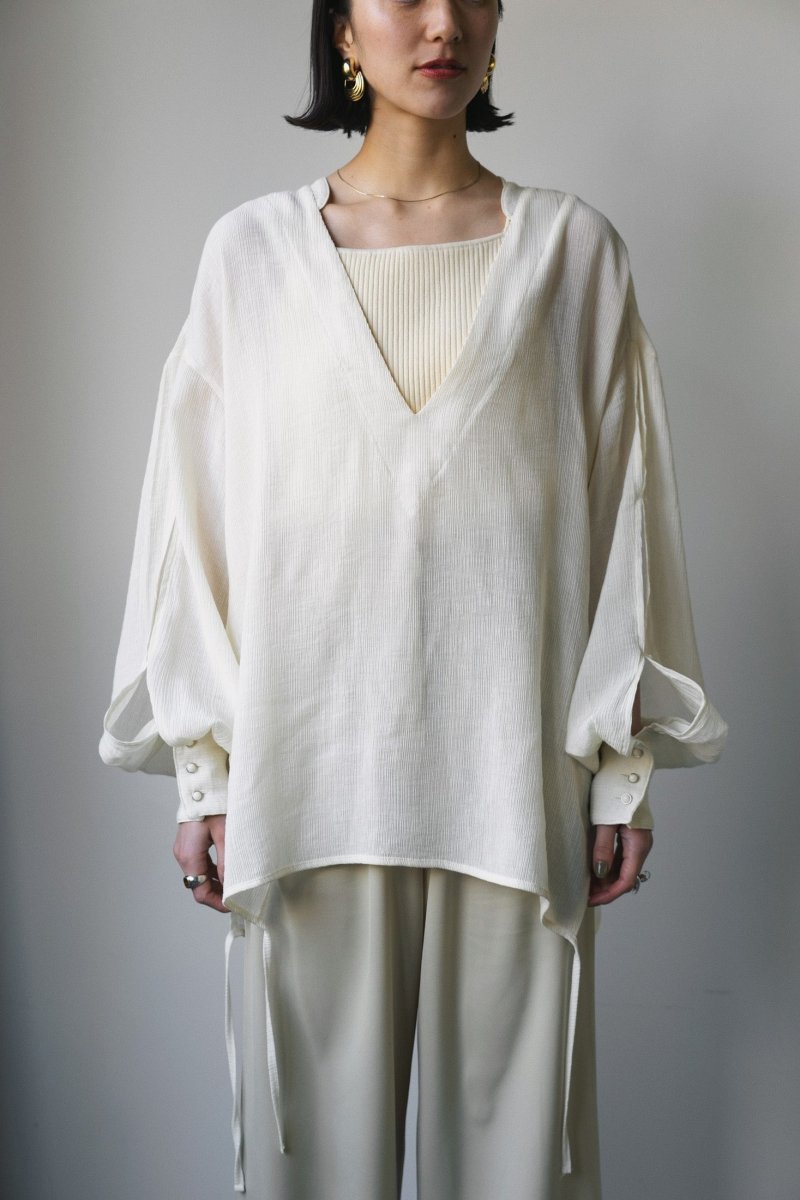 unique sheer loose tops/ivory | KNUTH MARF